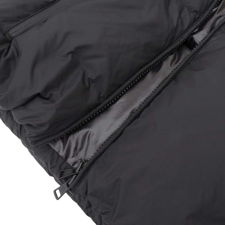 MONCLER（モンクレール） Montcla ショートダウンジャケット 2021年