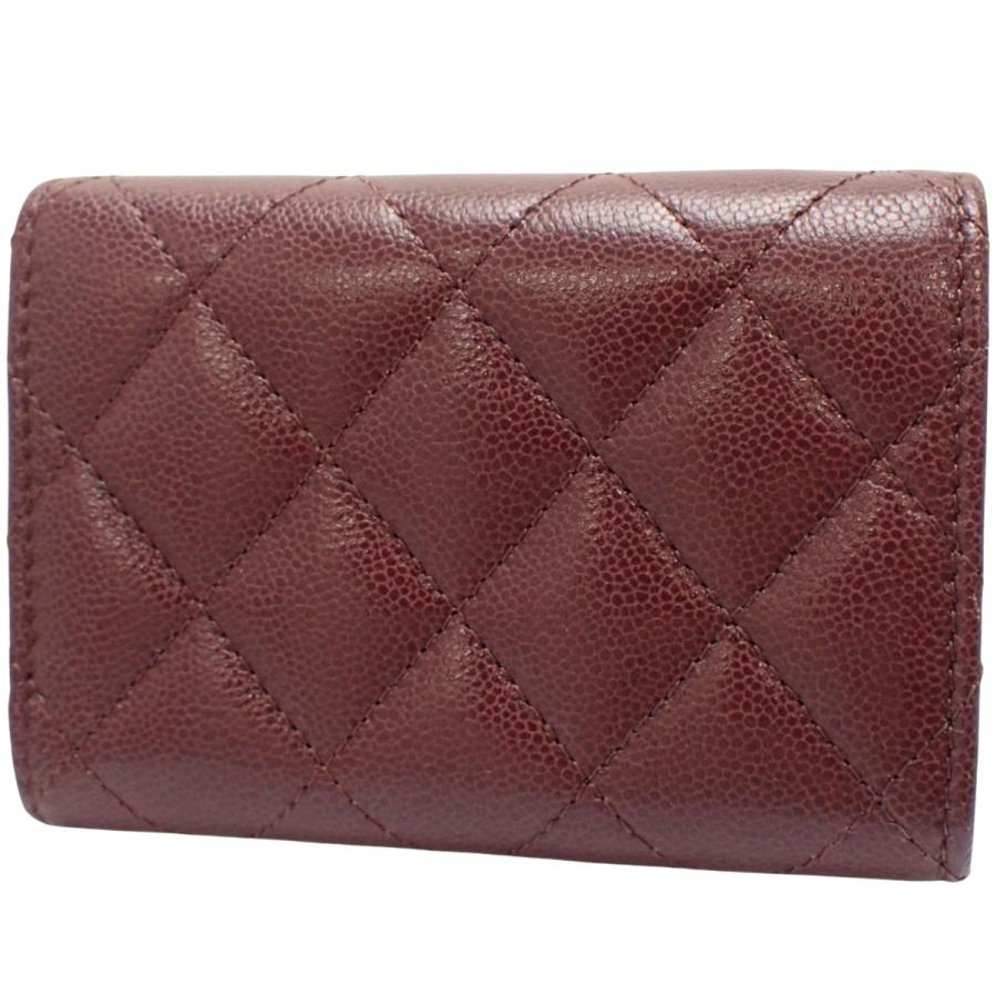 CHANEL（シャネル） マトラッセ ココマーク 三つ折り財布 コンパクト