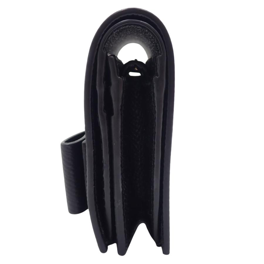 Salvatore Ferragamo(フェラガモ) ヴァラリボン 二つ折り財布