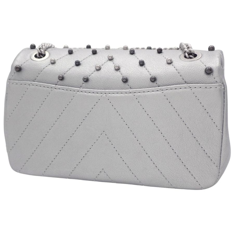 CHANEL（シャネル） シェブロン ココマーク チェーンショルダーバッグ