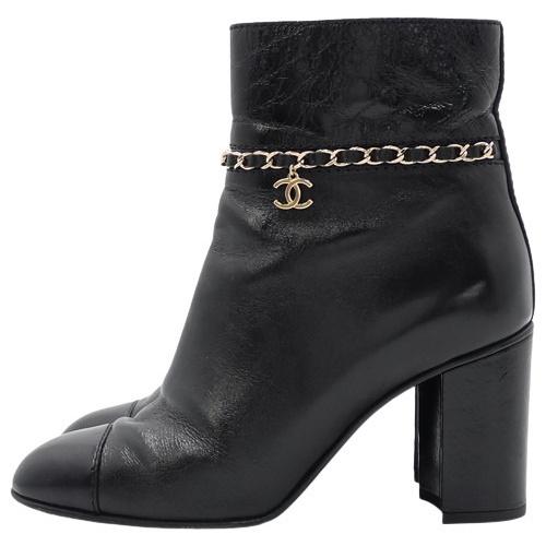 CHANEL(シャネル) 19A チェーン アンクル ショートブーツ ブーツ 38 レザー ブラック黒 G35008 レディース 4080216429【アラモード】の画像