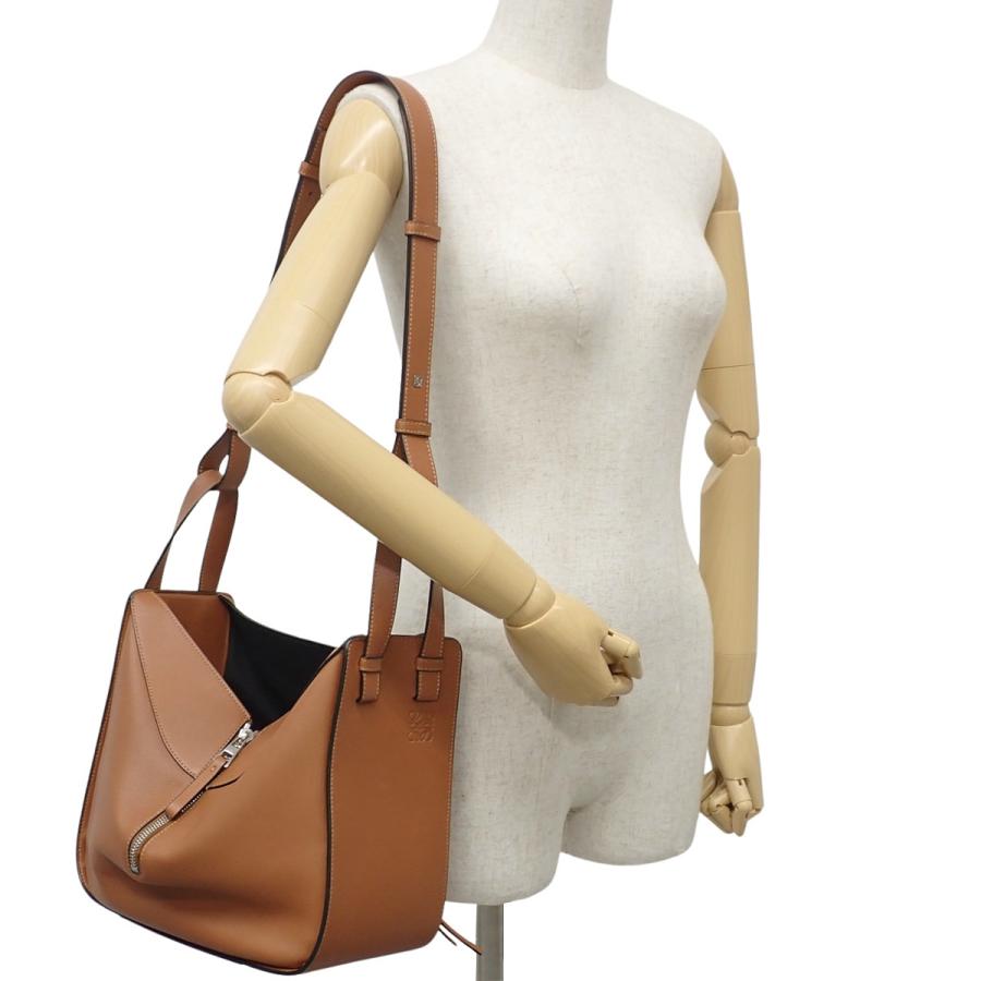 LOEWE（ロエベ） ハンモックバッグ スモール ショルダーバッグ 2WAY