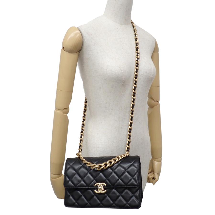 CHANEL（シャネル） マトラッセ チェーンショルダーバッグ ショルダー