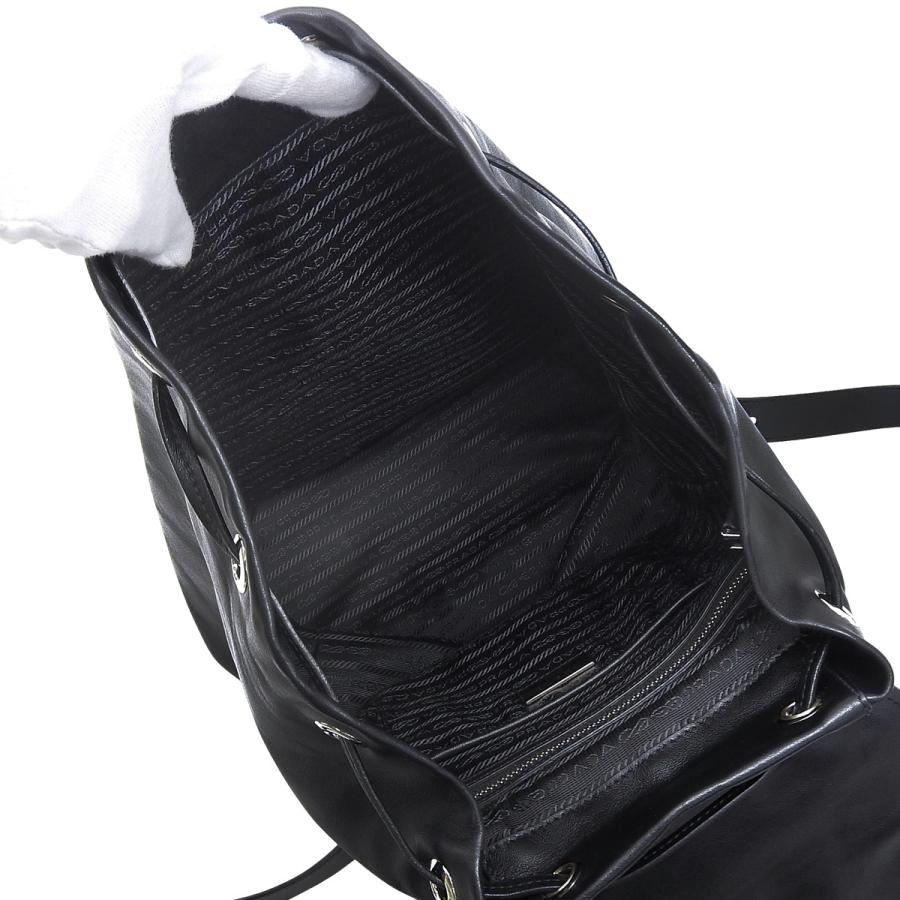 PRADA（プラダ） 三角ロゴ リュックサック バックパック ショルダー