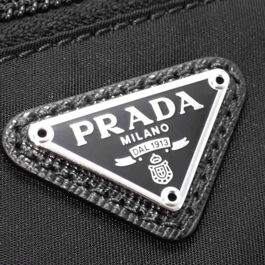 PRADA（プラダ） 三角ロゴ ポーチ クラッチバッグ セカンドバッグ