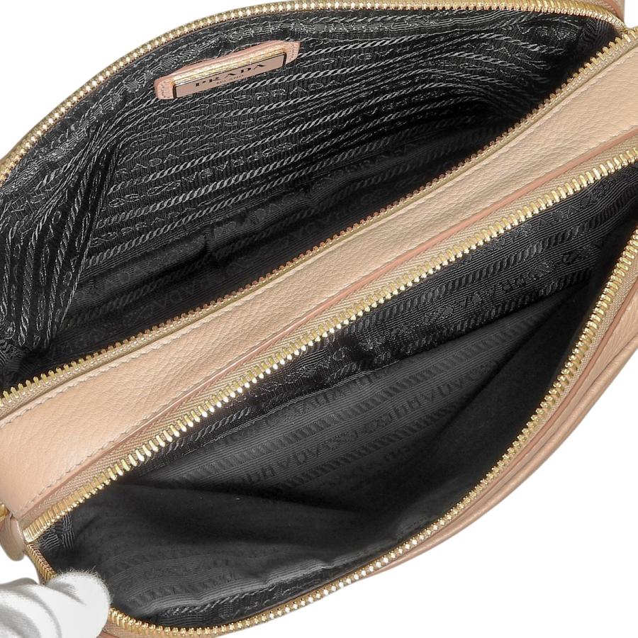 PRADA（プラダ） ショルダーバッグ 肩掛け 斜め掛け レザー ベージュ