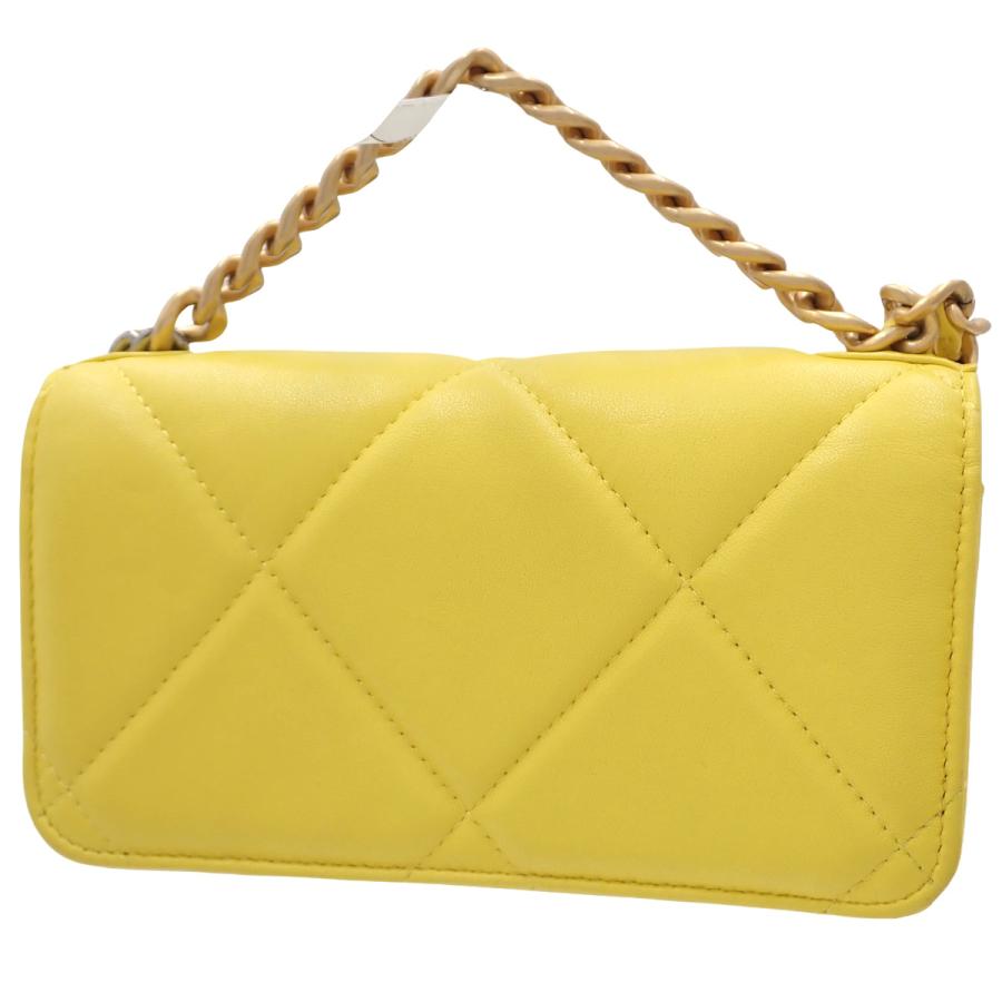 CHANEL（シャネル） シャネル19 マトラッセ ココマーク チェーン