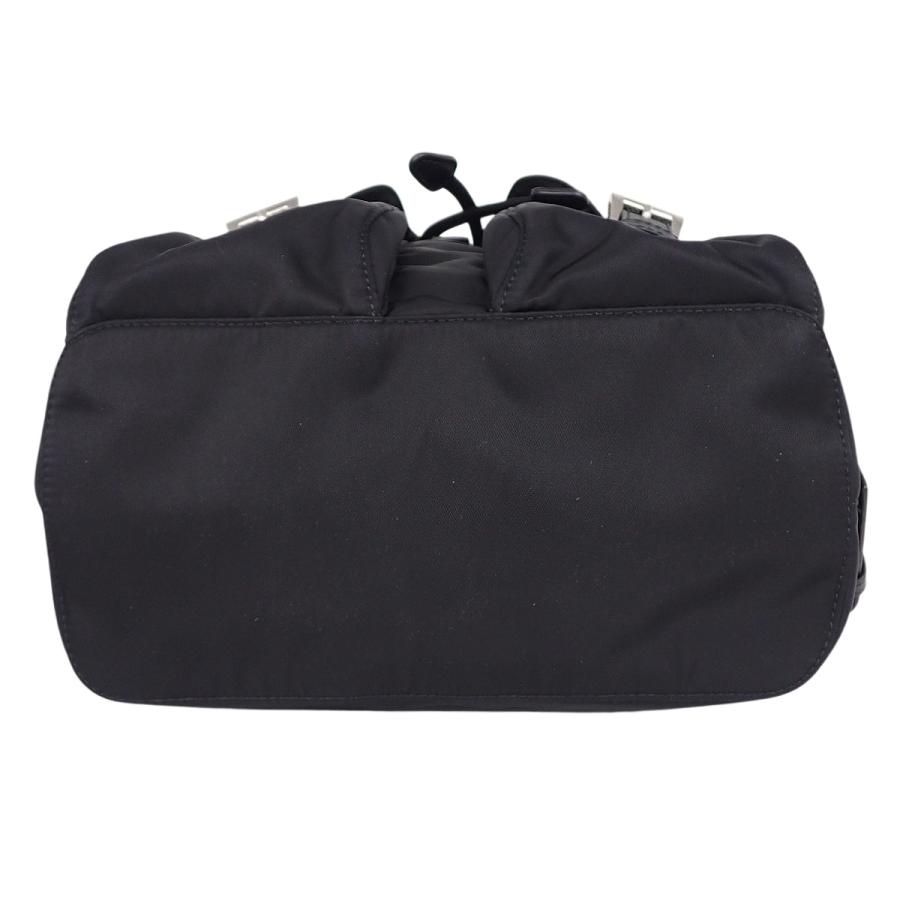美品✨PRADA プラダ　Re-Nylon 三角ロゴ　リュック　ブラック PRADA（プラダ） Re-Nylon バックパック リュックサック 三角ロゴ