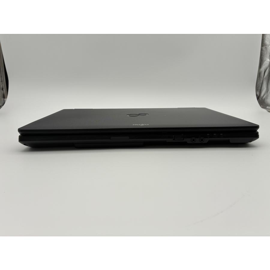 LIFEBOOK 中古 富士通 A561/DX FMVXNBL02Z｜Celeron B710｜メモリ2GB