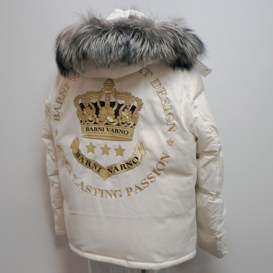 バーニヴァーノ・21 秋冬 AW 新作(L)ファー付き王冠刺繍 ダウン