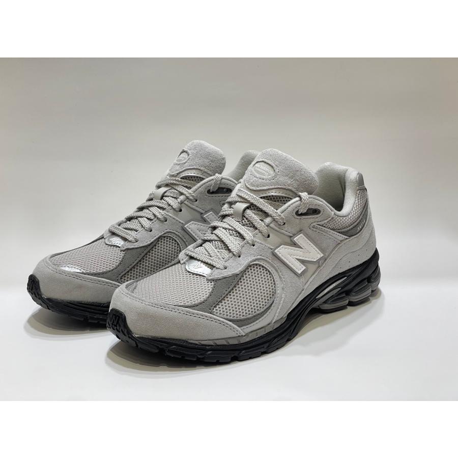 New Balance（ニューバランス） NEW BALANCE M2002RC1 日本未発売