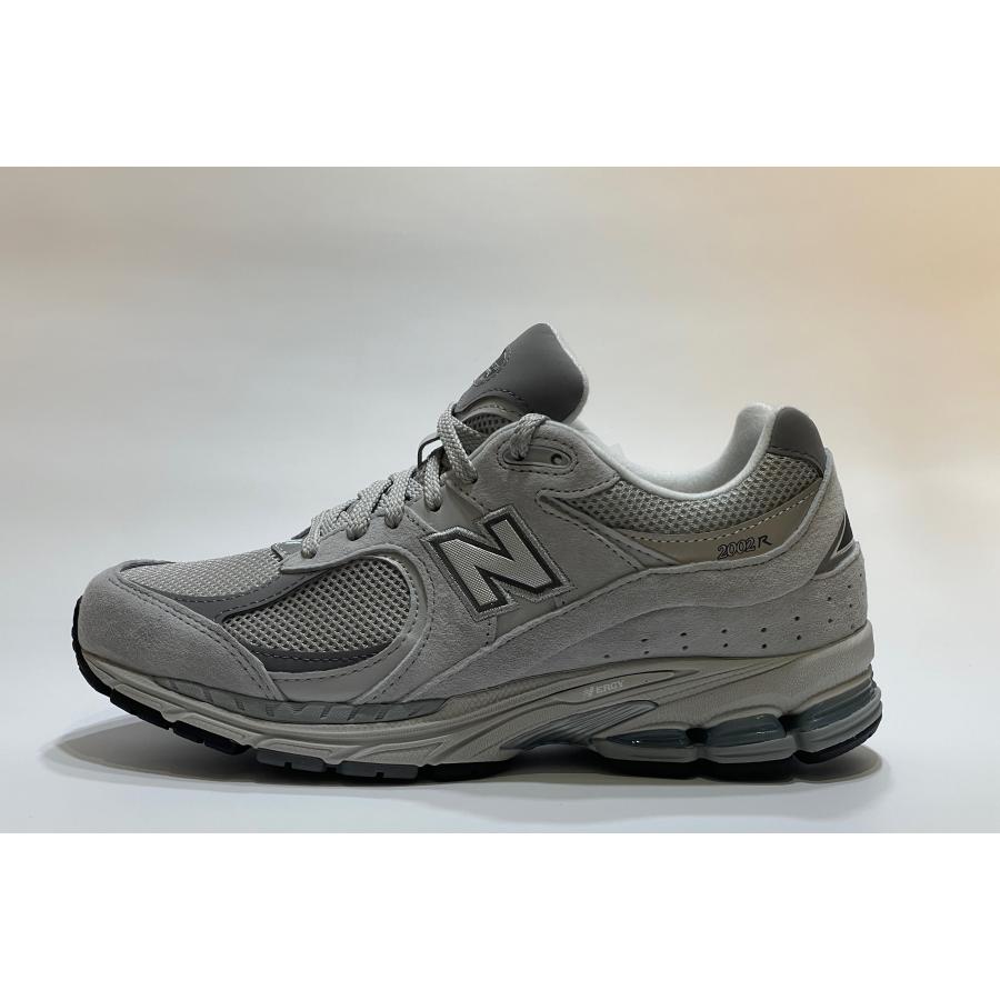 New Balance NEW BALANCE ML2002R0 GREY ニューバランス ML2002
