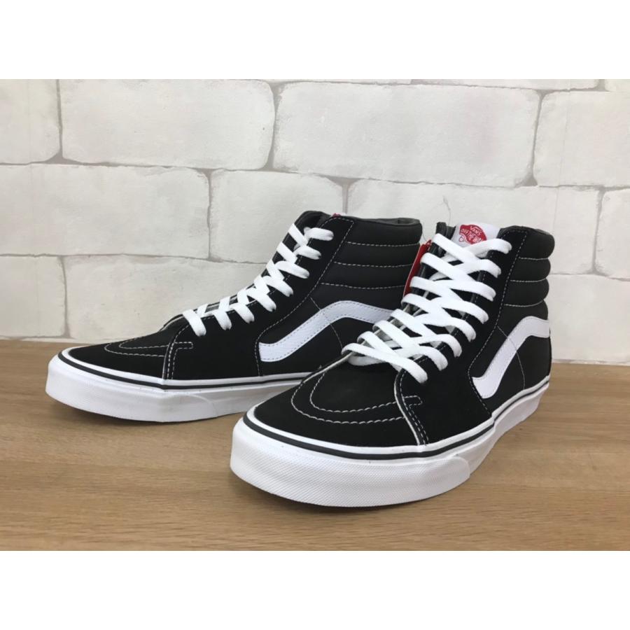 Vn000d5ib8c vans 2025