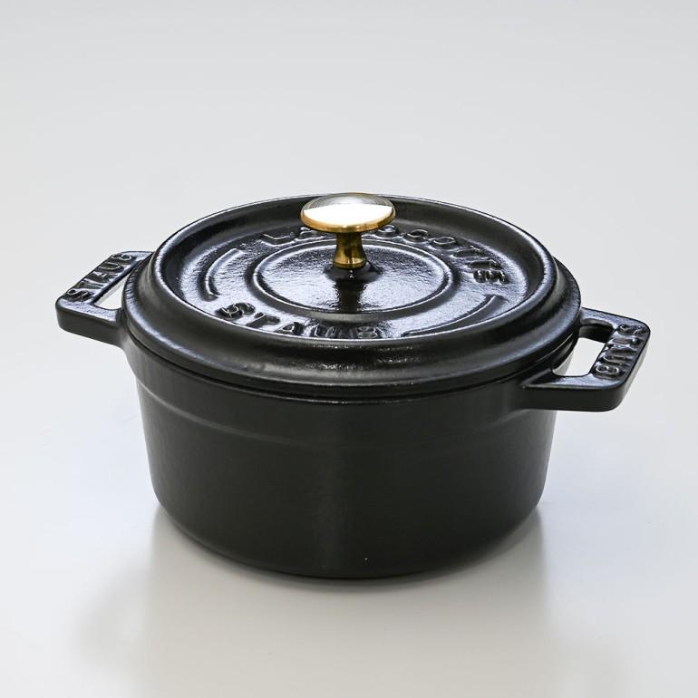Staub ストウブ ピコ ココット ラウンド 10cm ミニ 鋳物 Staub ストウブ ピコ ココット ラウンド 10cm ミニ 鋳物