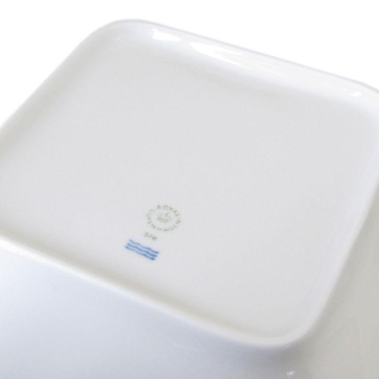 ROYAL COPENHAGEN（ロイヤルコペンハーゲン） ホワイトフルーテッド