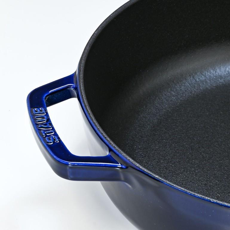 超美品　STAUB ストウブ ブレイザー ソテーパン 28cm グランブルー ストウブ ブレイザー ソテーパン 28cm [グランブルー] (鍋) 価格比較