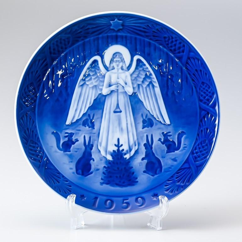 ROYAL COPENHAGEN（ロイヤルコペンハーゲン） イヤープレート 皿立て