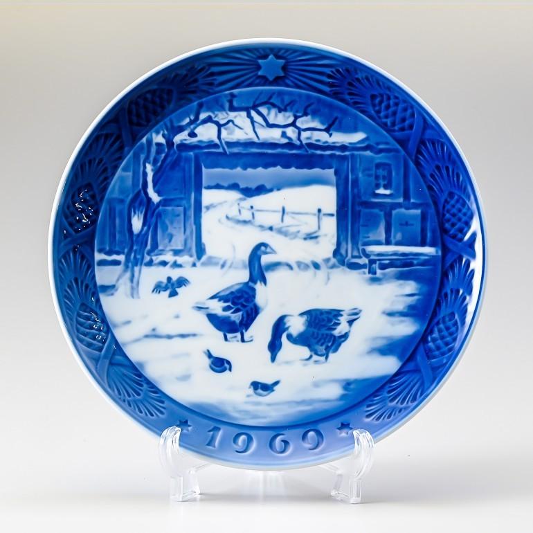 ROYAL COPENHAGEN（ロイヤルコペンハーゲン） イヤープレート 皿立て 