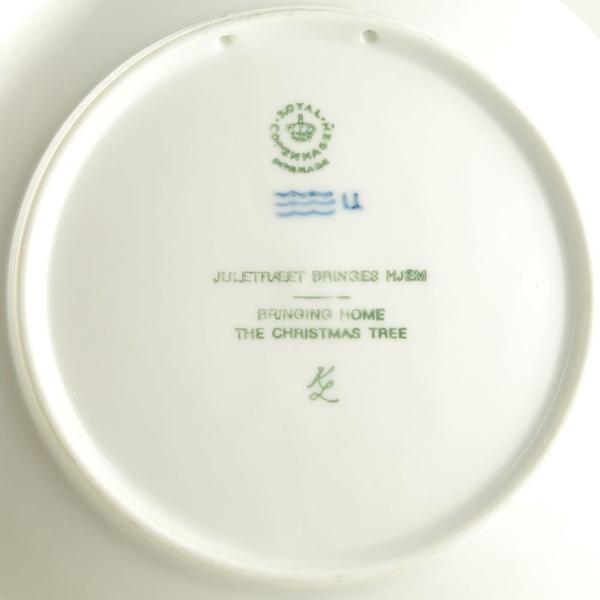 ROYAL COPENHAGEN（ロイヤルコペンハーゲン） イヤープレート 皿立て