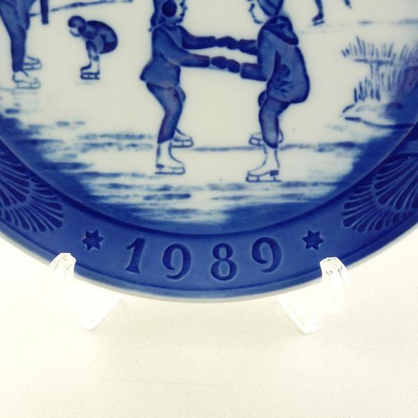 ROYAL COPENHAGEN（ロイヤルコペンハーゲン） イヤープレート 皿立て