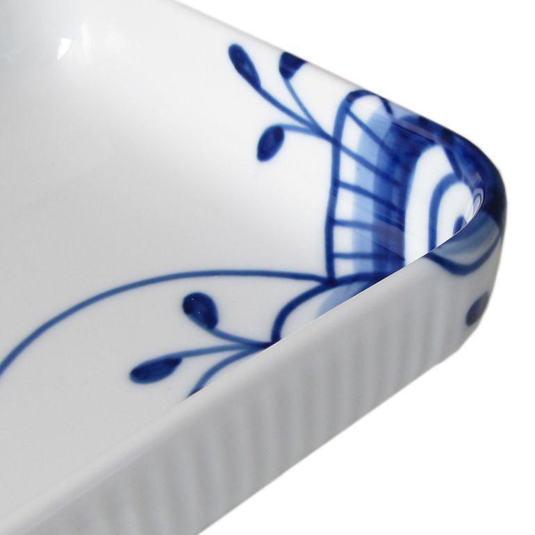 ROYAL COPENHAGEN（ロイヤルコペンハーゲン） ブルーフルーテッド メガ