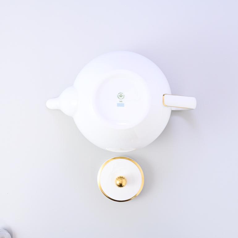ロイヤルコペンハーゲン スターフルーテッド ティーポット 1200ml クリスマス 2503141 1016965 名入れ可有料の画像