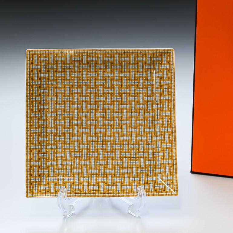 HERMES（エルメス） モザイク ヴァンキャトル 026044P 19cm プチカレ 