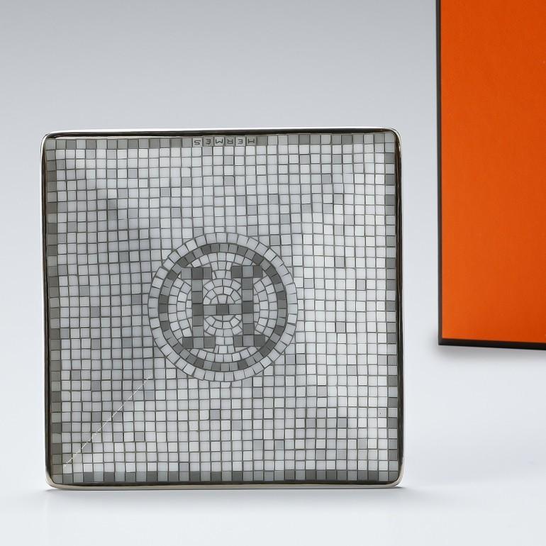 HERMES エルメス モザイク ヴァンキャトル プラチナ 035041P 7cm HERMES エルメス モザイク ヴァンキャトル プラチナ 035041P 7cm