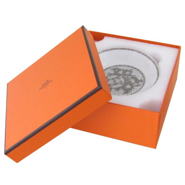 HERMES エルメス モザイク24 プラチナ 35086P2 10cm クーペル HERMES エルメス モザイク24 プラチナ 35086P2 10cm クーペル