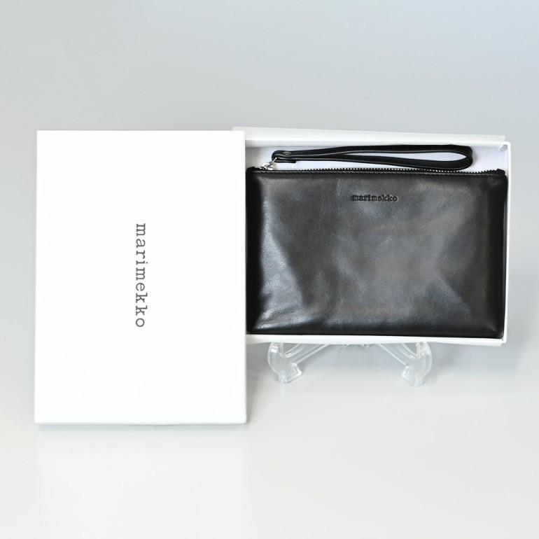 marimekko（マリメッコ） ポーチ 小物入れ Tasku レザー 薄型 ブラック 