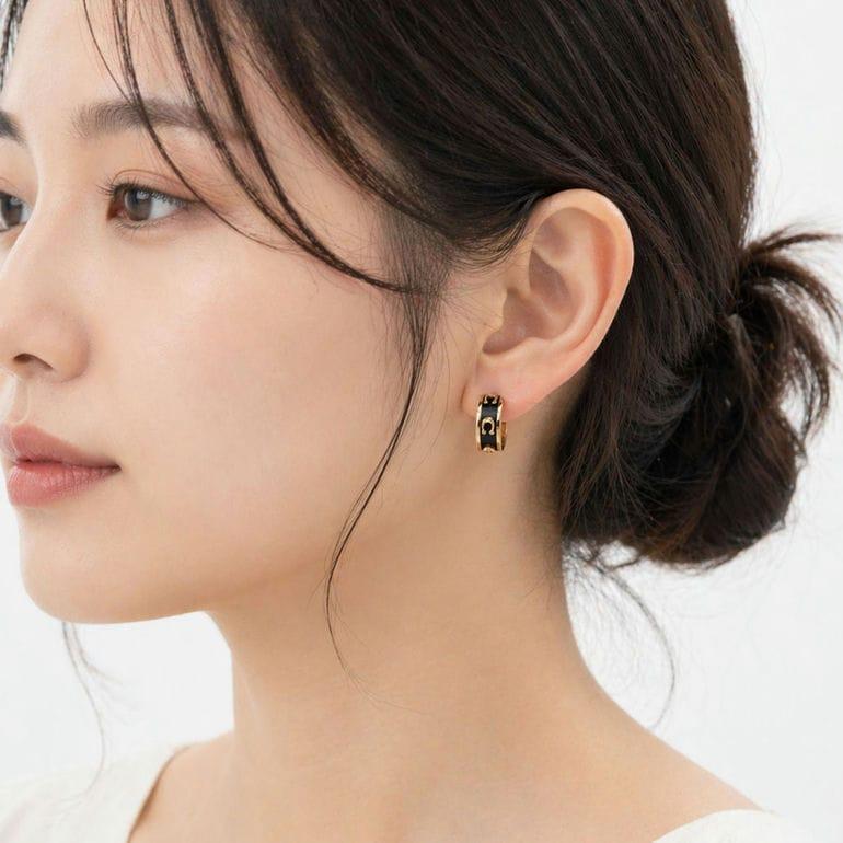 COACH（コーチ） ピアス フープ型スタッドピアス シグネチャー Cロゴ