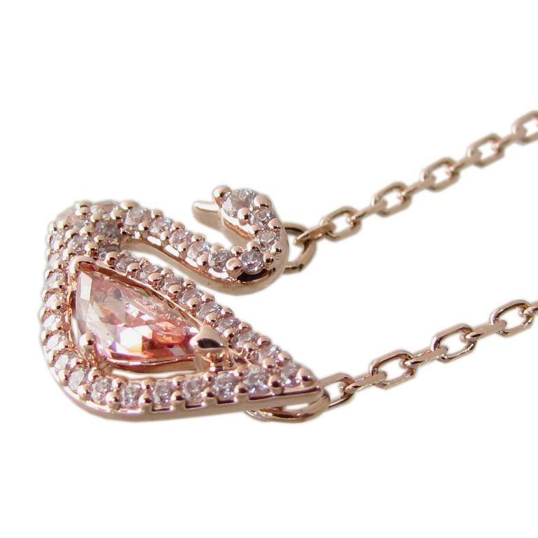 SWAROVSKI スワロフスキー ネックレス ペンダント Dazzling Swan SWAROVSKI スワロフスキー ネックレス ペンダント Dazzling Swan