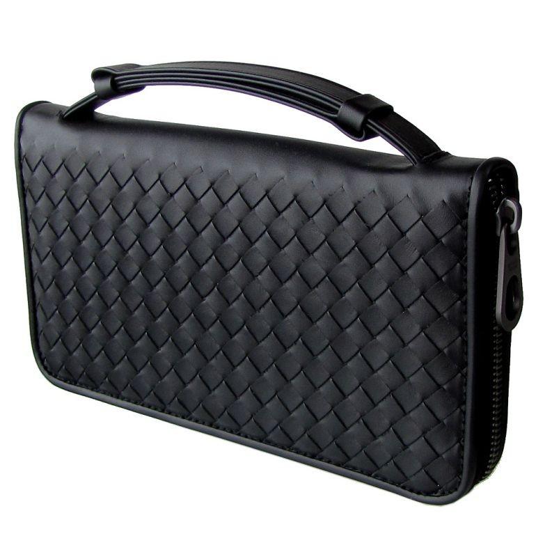 BOTTEGA VENETA（ボッテガ・ヴェネタ） 長財布 トラベルウォレット