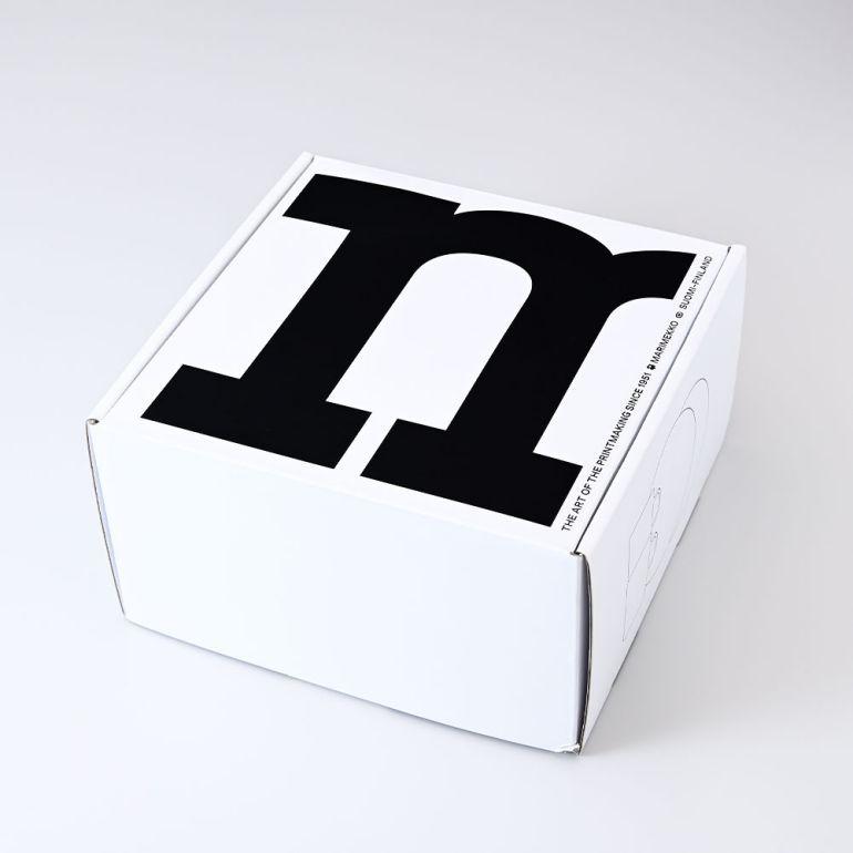 新品　マリメッコ ヤーカルフ　しろくま　マグ　プレート20cm 楽天市場】marimekko JAAKARFU ラウンド プレート マリメッコ