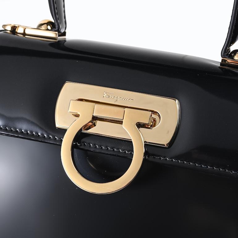 FERRAGAMO（フェラガモ） サルヴァトーレフェラガモ ハンドバッグ