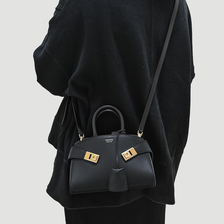 FERRAGAMO（フェラガモ） サルヴァトーレフェラガモ ハンドバッグ