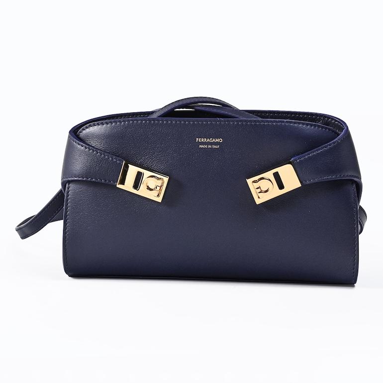 FERRAGAMO（フェラガモ） サルヴァトーレフェラガモ ショルダーバッグ