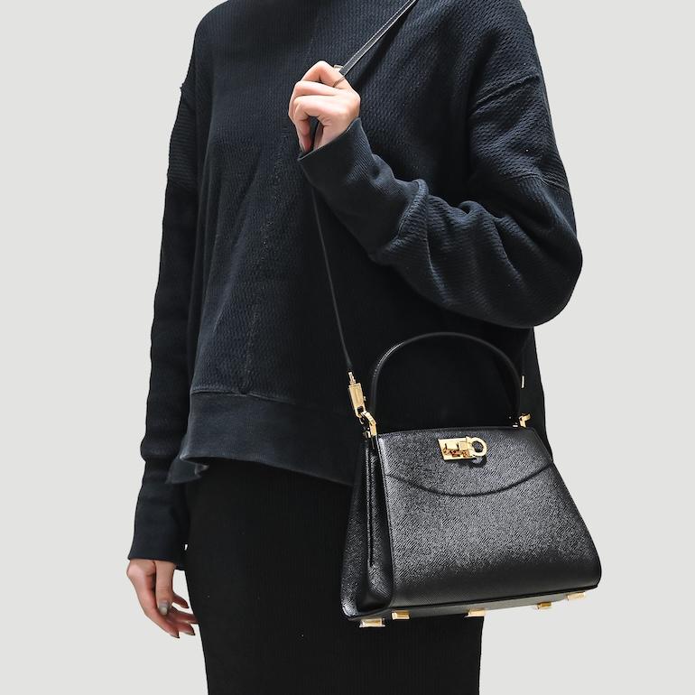 FERRAGAMO（フェラガモ） サルヴァトーレフェラガモ ハンドバッグ