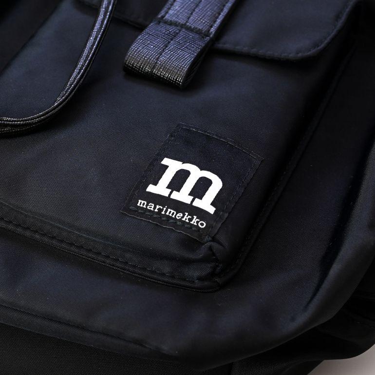 マリメッコ バッグ リュック バックパック Everything Backpack L Solid ブラック 091198 009の画像