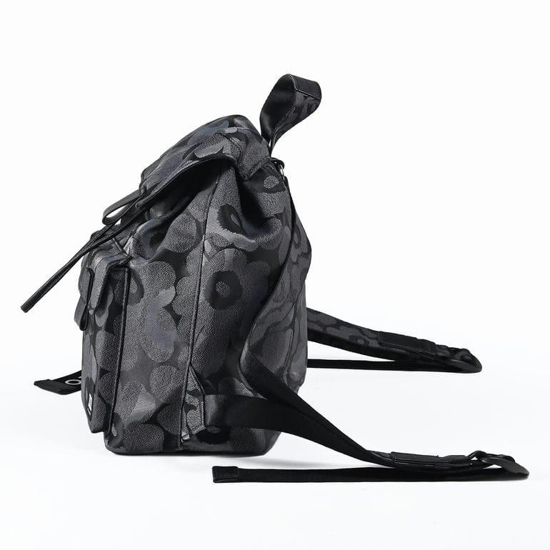 お値下げ新品m a r i m e k k oリュック marimekko（マリメッコ） リュック バッグ バックパック エブリシング