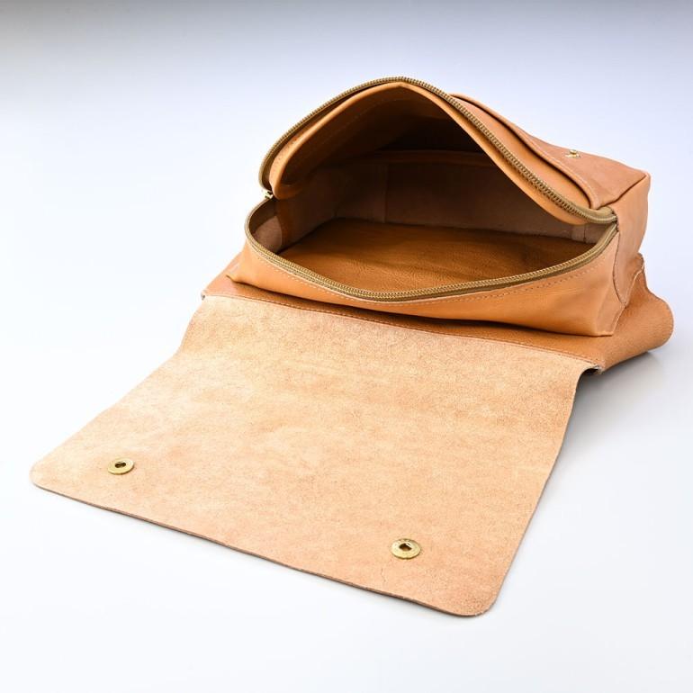 IL BISONTE（イルビゾンテ） ボディバッグ メンズ レディース オールド