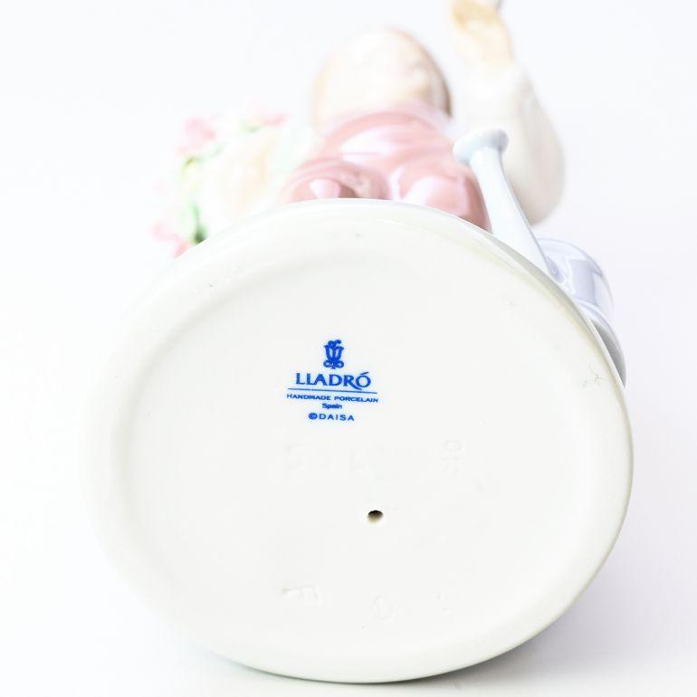 LLADRO リヤドロ 小鳥と話す少女 フィギュア 人形 女性 女の子 LLADRO リヤドロ 小鳥と話す少女 フィギュア 人形 女性 女の子