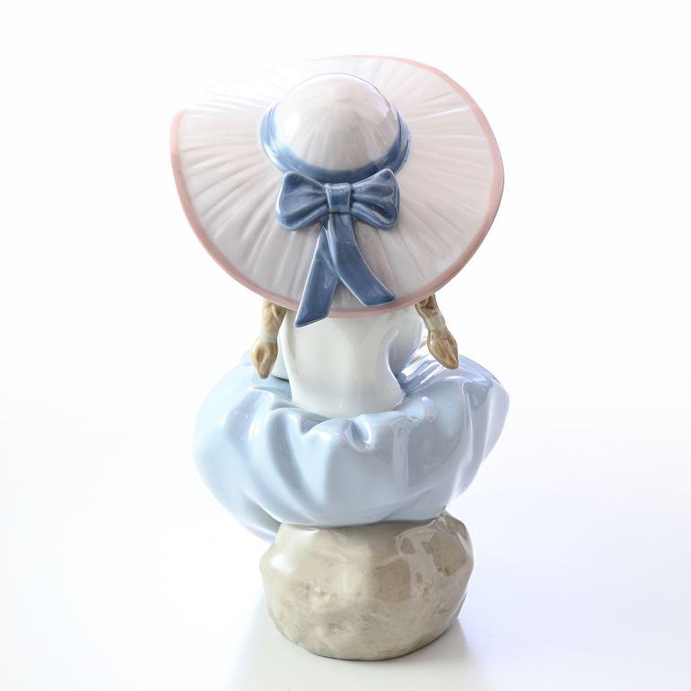LLADRO リヤドロ 花の香りにつつまれて フィギュア 人形 女性 LLADRO リヤドロ 花の香りにつつまれて フィギュア 人形 女性