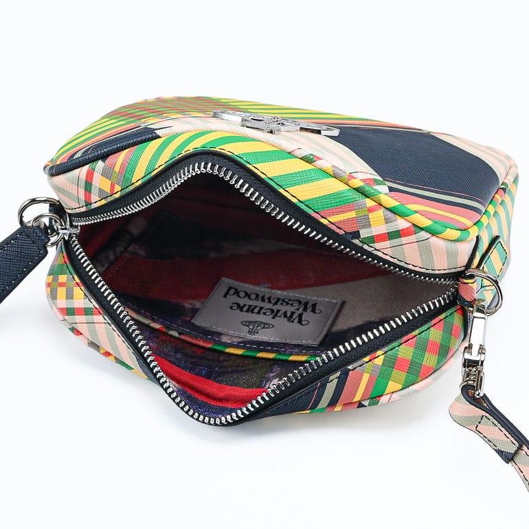 Vivienne Westwood（ヴィヴィアンウエストウッド） カメラバッグ