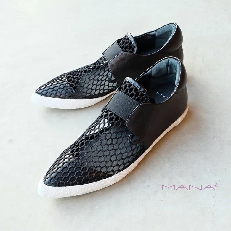 女の子向けプレゼント集結 定番のスニーカーじゃ物足りない大人モードなスタイル お洒落 モード ローヒール シューズ ポインテッド 本革 レディース ゴールド メタリック バブーシュ マナ Mana 21春夏 シューズ Savannah Osc Com