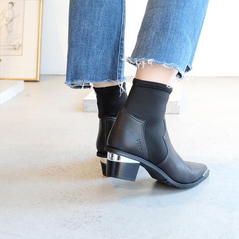 VEGE ブラックレザーショートブーツ