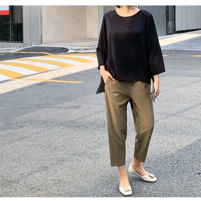 ブラウス レディース 大人 40代 50代 60代 ファッション おしゃれ 女性 上品 黒 トップス 長袖 バックプリント きれいめ