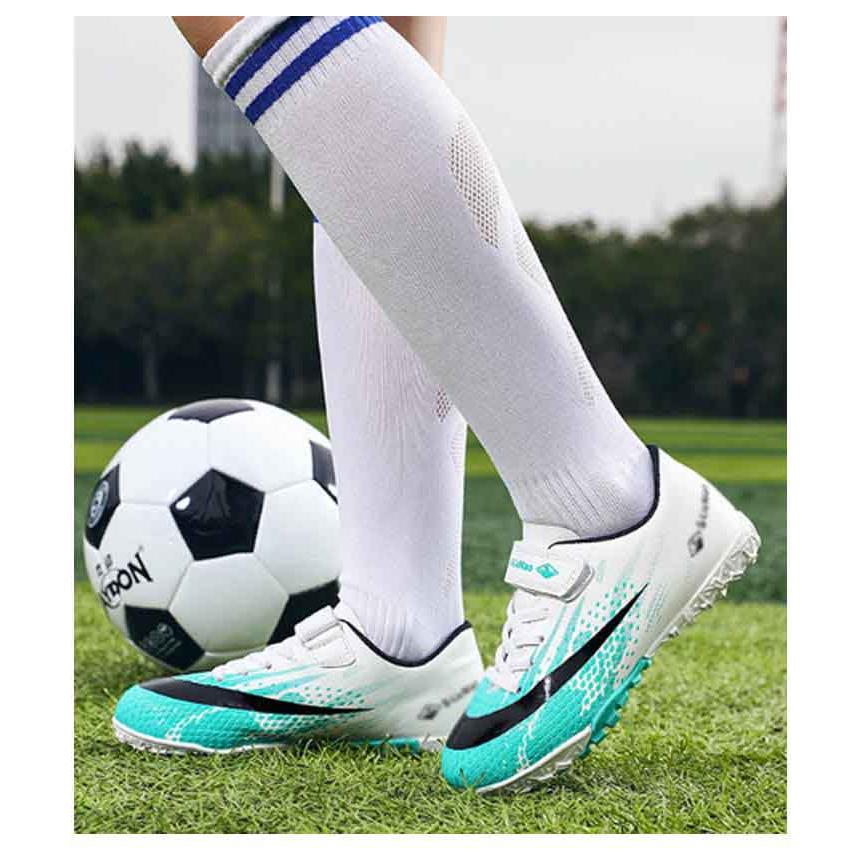 サッカーシューズ サッカースパイクシューズ フットサル