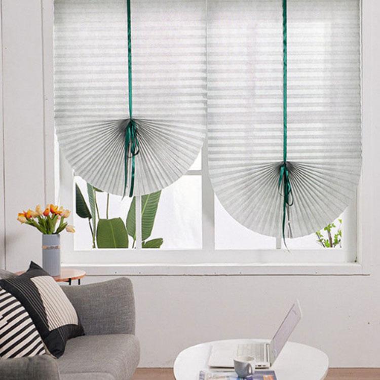 マジックテープ式 シェード 突っ張り ハニカムシェード 小窓用