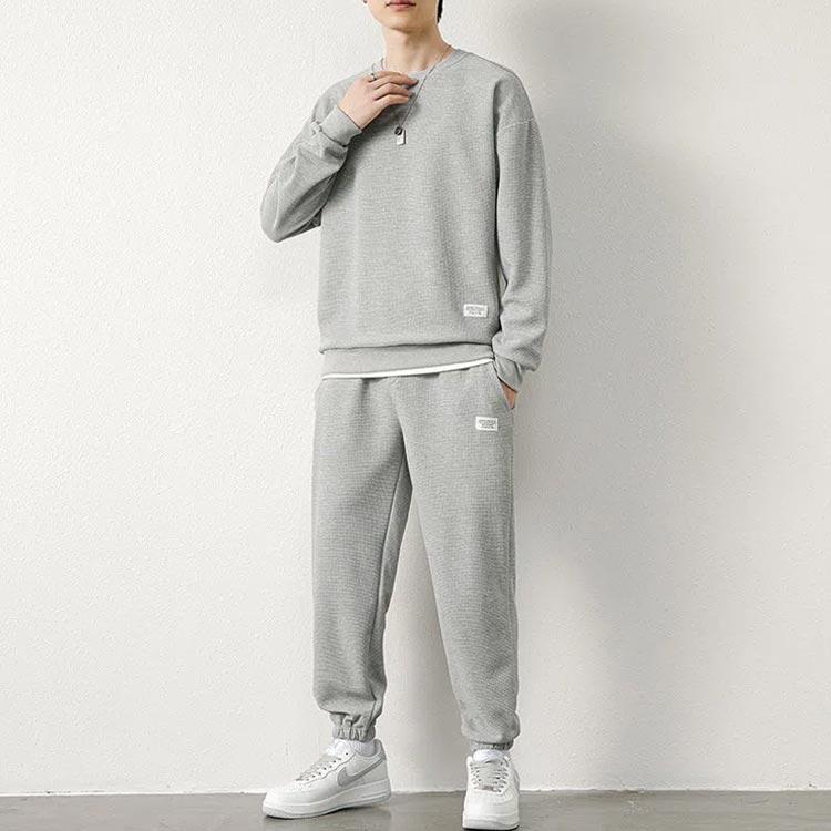 tiny tan バックプリント　トレーナー上下セット　グレー　ジョガーパンツ tiny tan バックプリント トレーナー上下セット グレー ジョガー